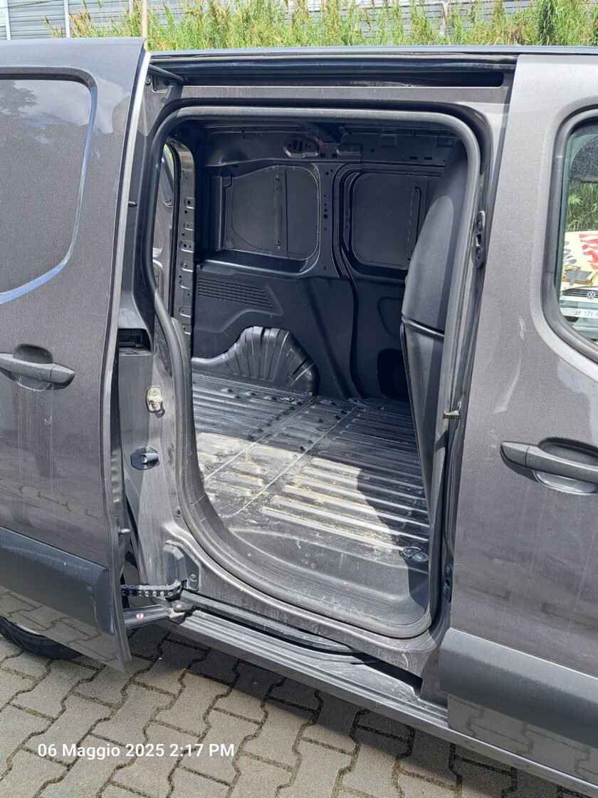 Citroen berlingo s&s club - immagine 14