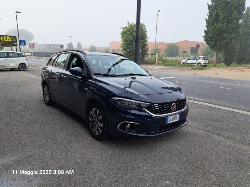 Fiat tipo sw lounge 1600mj