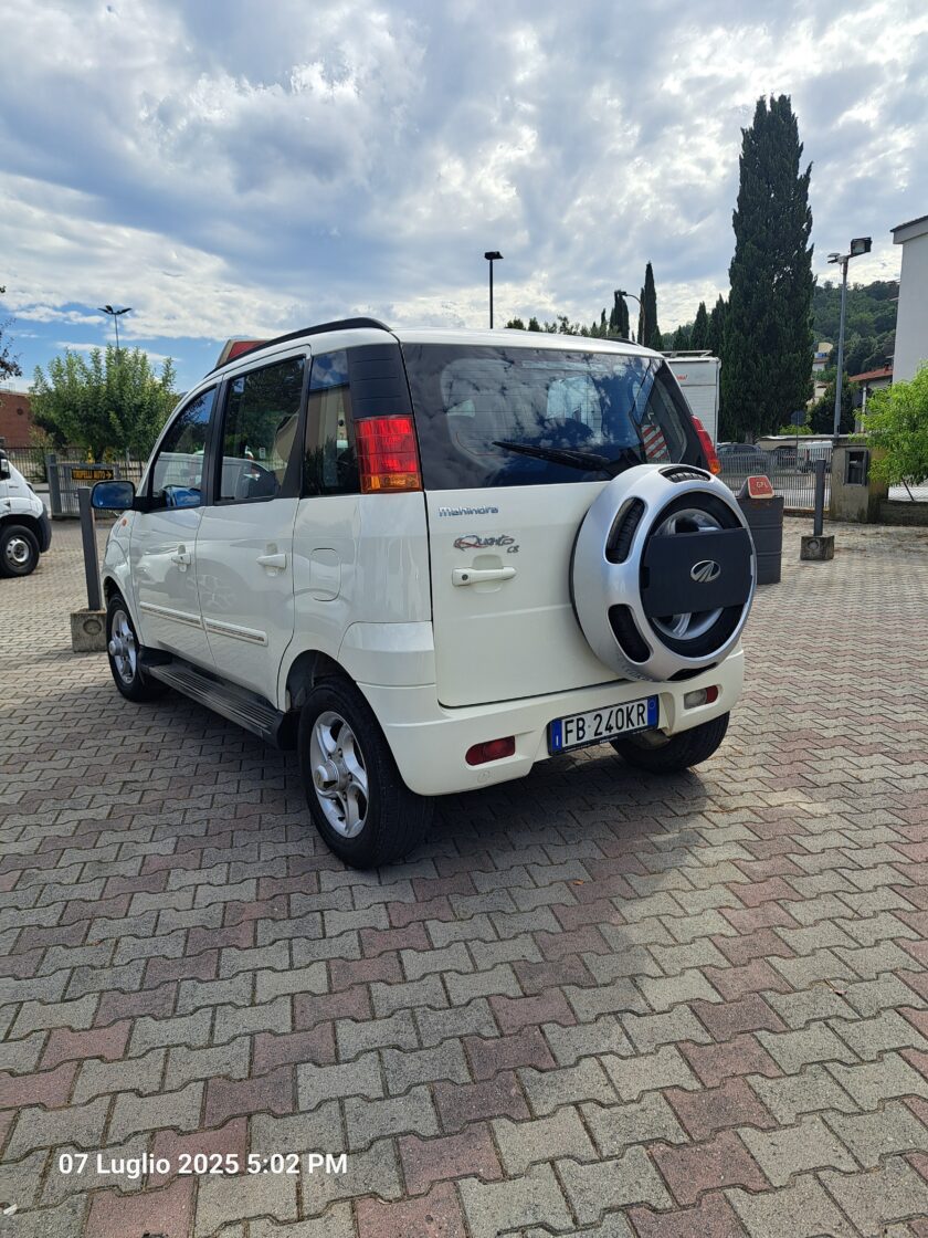 Mahindra quanto 4x4 - immagine 2