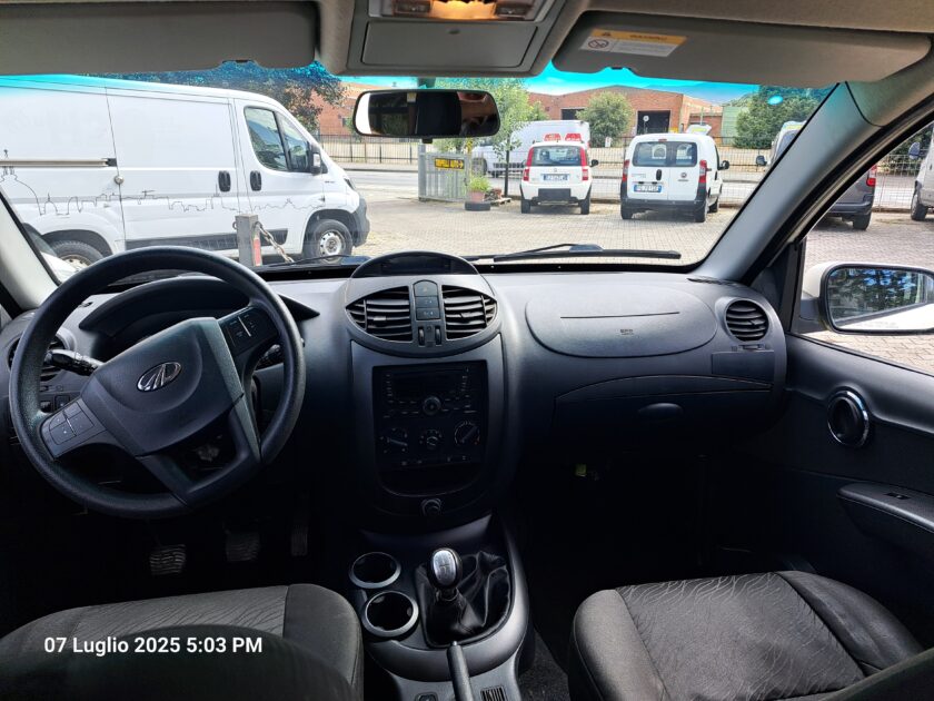 Mahindra quanto 4x4 - immagine 6