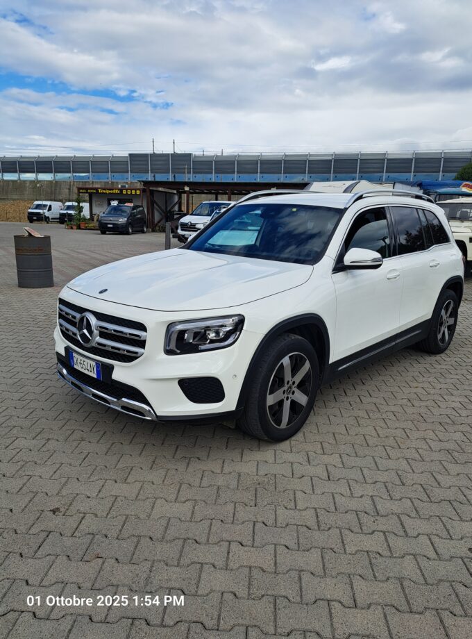 Mercedes glb 200d aut