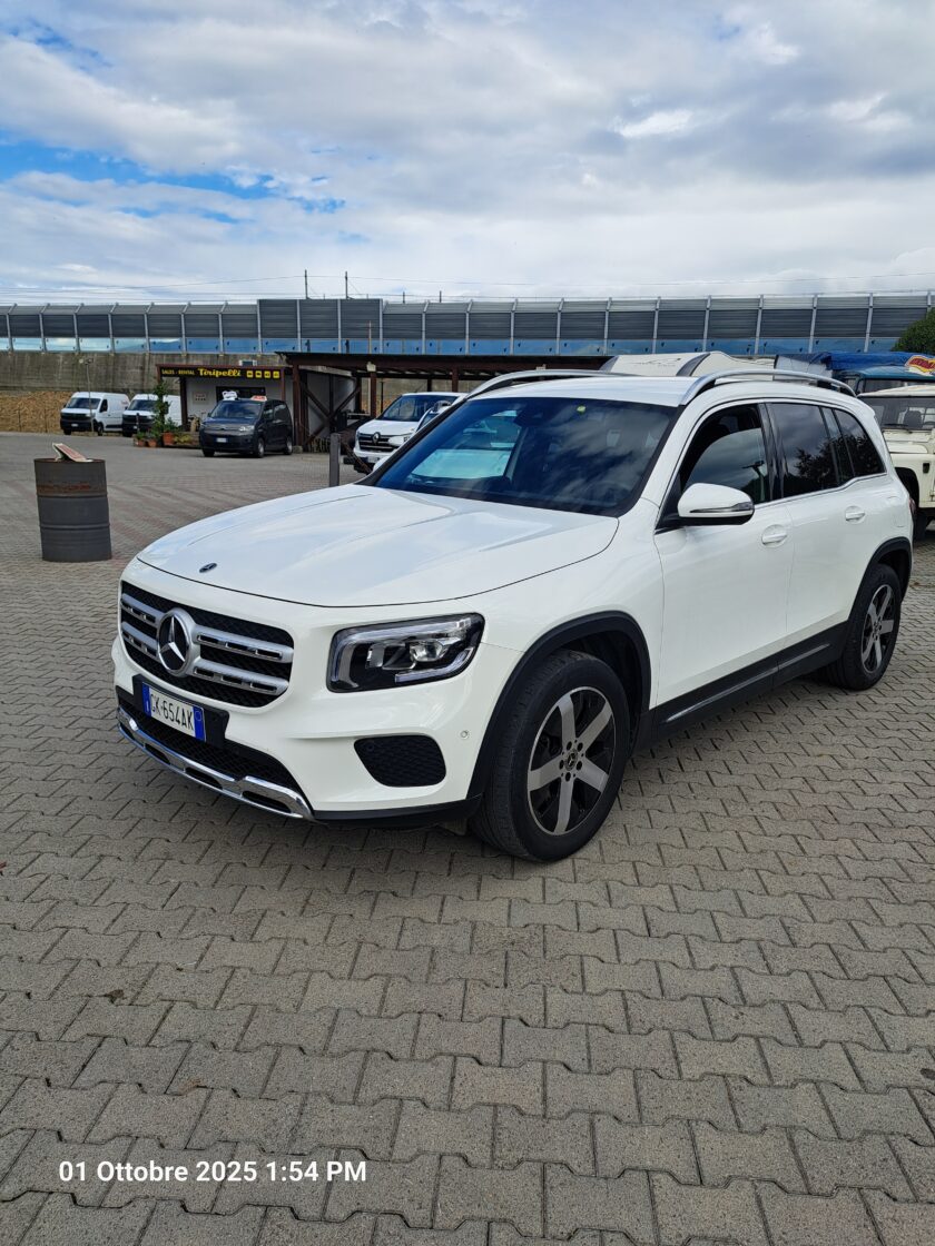 Mercedes glb 200d aut