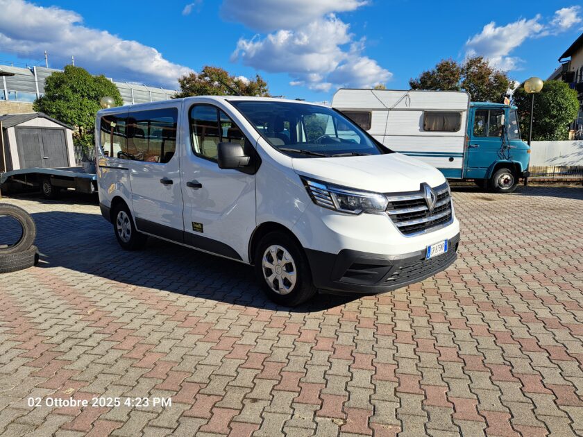 Renault trafic 9 posti 150cv