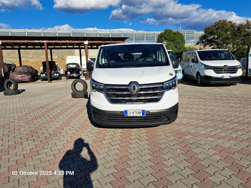 Renault trafic 9 posti 150cv - immagine 2