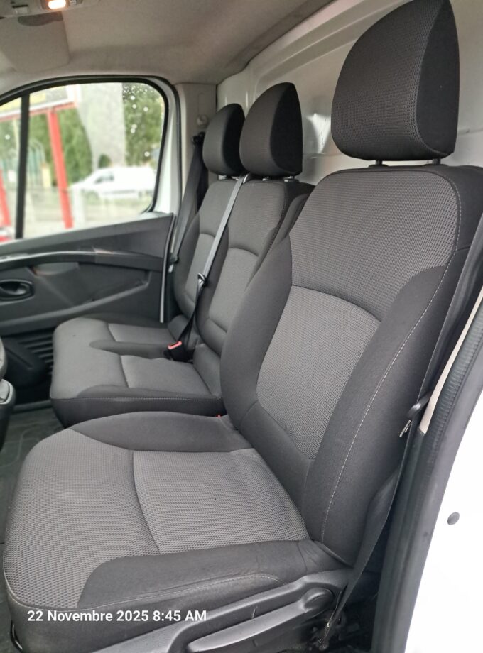 Renault trafic 2000 dci