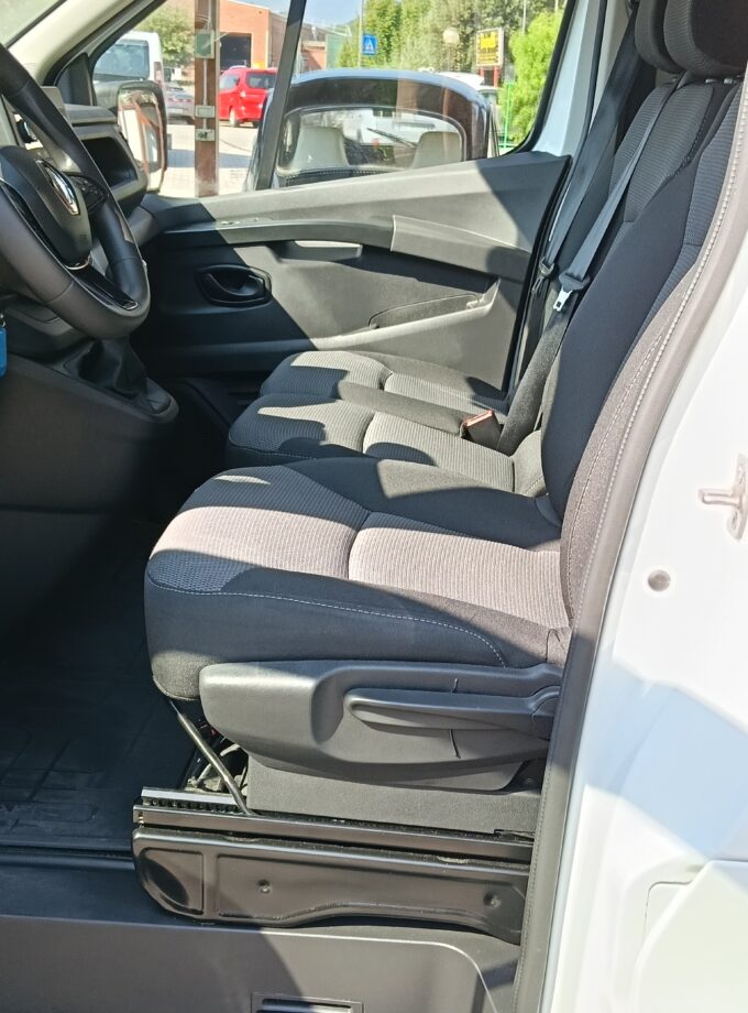 Renault trafic 9 posti